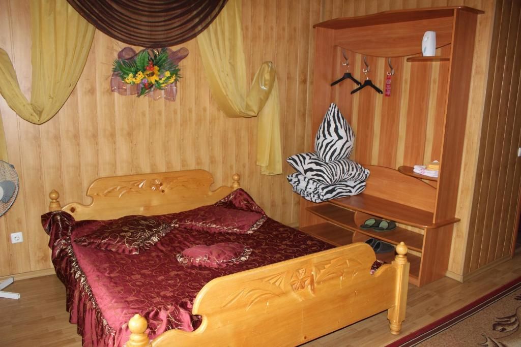 Отель Pid Yavorom Ивано-Франковск